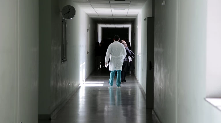 Ερευνα: Bullying στα ελληνικά νοσοκομεία σε γιατρούς & νοσηλευτές