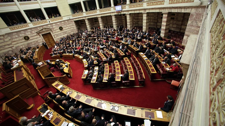 Ο Συνταγματολόγος Σπ. Βλαχόπουλος με φόντο το διαζύγιο ΣΥΡΙΖΑ-ΑΝΕΛ στο OPEN