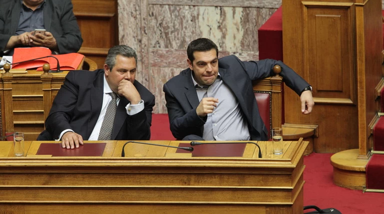 Ανάλυση: Γιατί ο πρωθυπουργός "πετάει το γάντι" στον Καμμένο