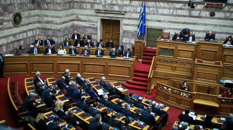 Ανάλυση: Διαγραφές, μεταγραφές, σκληρές κόντρες και "ανοίγματα"