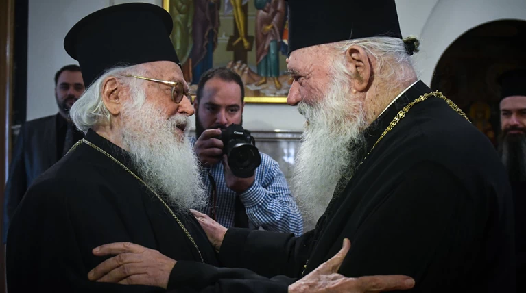 Συνάντηση Ιερώνυμου με τον Αλβανίας Αναστάσιο