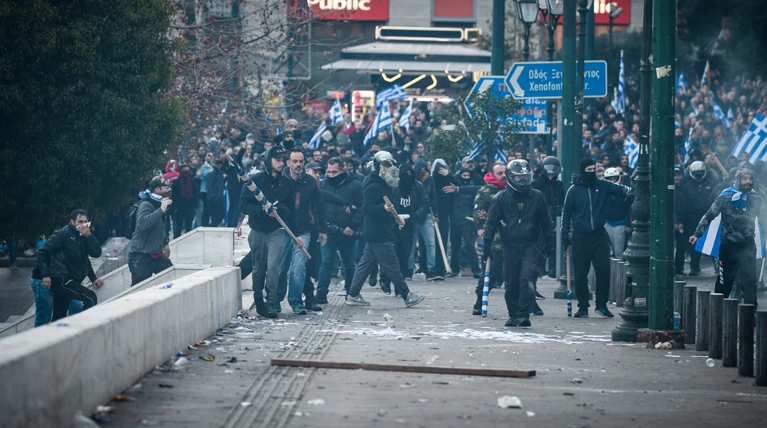 Πρωτοκλασάτο στέλεχος της ΑΠΕΛΛΑ συνελήφθη στα επεισόδια στο Σύνταγμα
