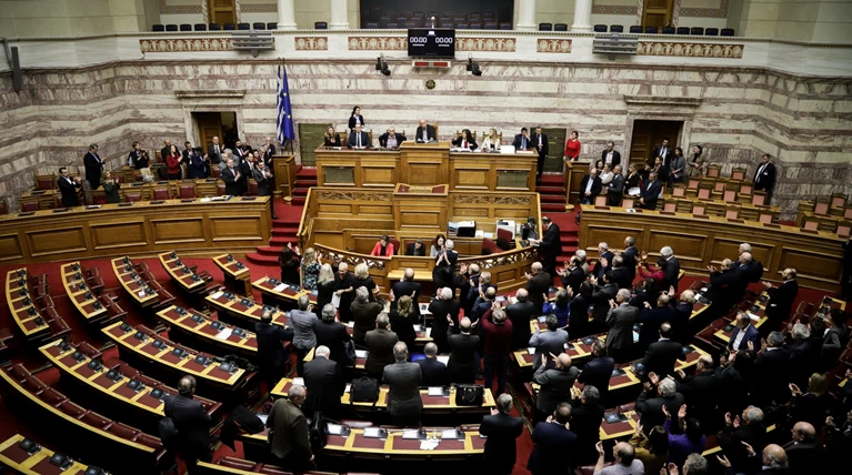 FAZ για Συμφωνία των Πρεσπών: "28 χρόνια και 38 ώρες"