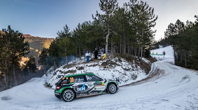 Η SKODA Fabia R5 στη 2η θέση της WRC 2 Pro στο Μόντε Κάρλο