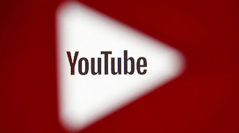 Το YouTube "κόβει" τα σχόλια σε βίντεο με παιδιά λόγω παιδόφιλων