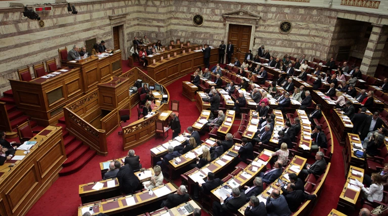 Ψηφίστηκαν οι εποπτευόμενοι χώροι χρήσης ναρκωτικών & η τιμολόγηση φαρμάκων
