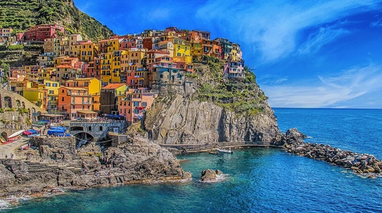 Πρόστιμο για πεζοπορία με... σαγιονάρες στη Cinque Terre