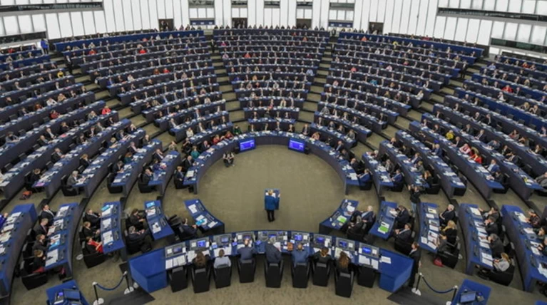 Το πρώτο κρας τεστ των ευρωψηφοδελτίων ΣΥΡΙΖΑ-Νέας Δημοκρατίας