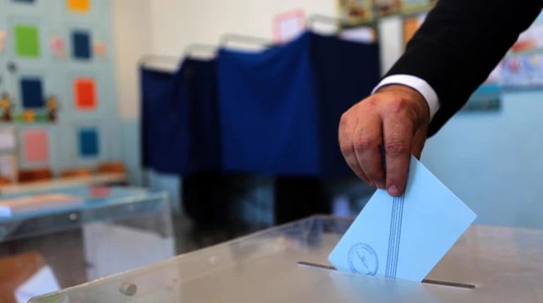 Προβάδισμα 7,5% της ΝΔ έναντι του ΣΥΡΙΖΑ στη Δυτική Ελλάδα