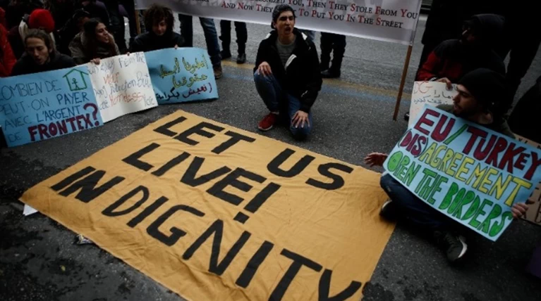 Κινητοποίηση προσφύγων ενάντια στην απόφαση για αποχώρηση από τις δομές