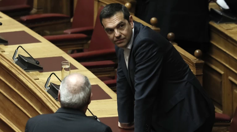 Κυβερνητικές πηγές: Η ΝΔ προσπαθεί απεγνωσμένα να περισώσει στελέχη της