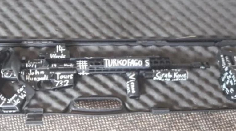 Μακελειό στη Νέα Ζηλανδία: Η λέξη "turkofagos" πάνω στο όπλο του δράστη