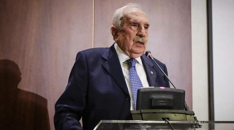 Ο Νίκος Μέρτζος γράφει για τη «μειονότητα φάντασμα» των σλαβόφωνων