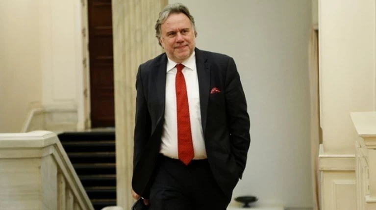Στην Κύπρο ο Κατρούγκαλος ενόψει της τριμερούς με Ισραήλ