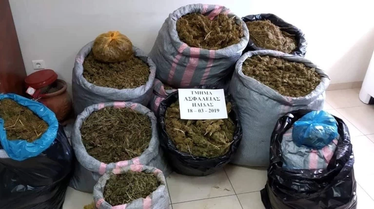 Εξαρθρώθηκε σπείρα διακίνησης ναρκωτικών στην Ηλεία
