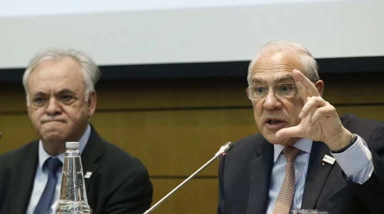 Γκουρία: «Κωπηλατείτε κόντρα στο ρεύμα που σημαίνει μεγαλύτερη προσπάθεια»