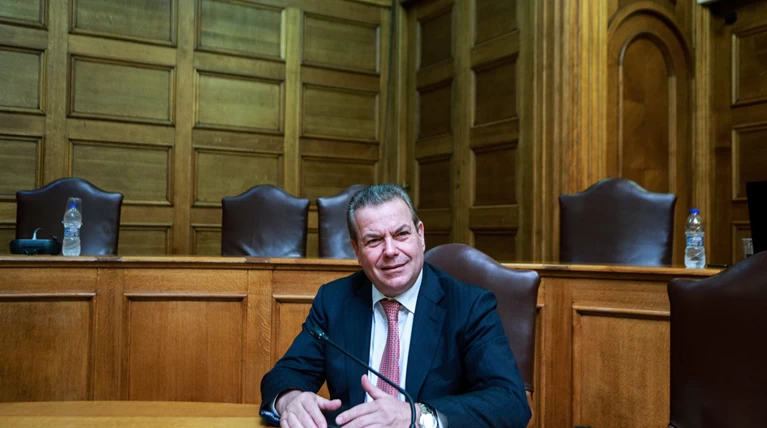 "Θα δώσουμε αυτά που μπορούμε χωρίς δικαστικές αποφάσεις"