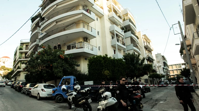 Αναζητούν τα αίτια της τραγωδίας στον Νέο Κόσμο