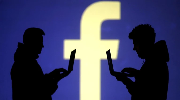 Παραδοχή Facebook: Εκατομμύρια κωδικοί χρηστών ήταν εκτεθειμένοι