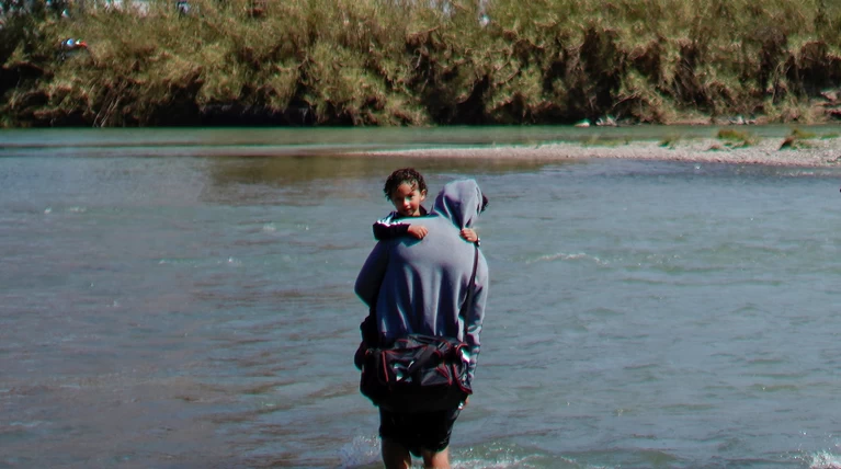 Σπρέι πιπεριού κατά των μεταναστών στην Τιχουάνα
