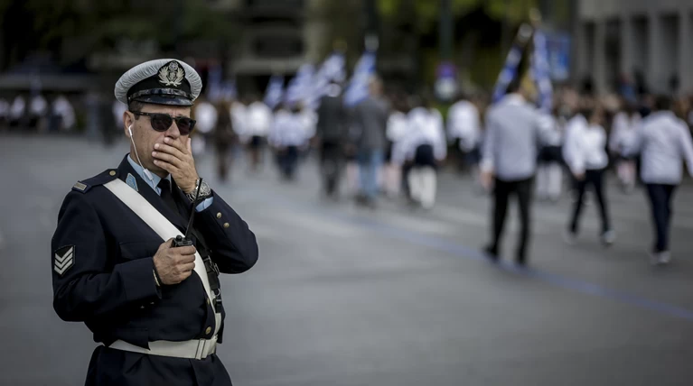 Παρελάσεις με το «βλέμμα» στη… Συμφωνία των Πρεσπών