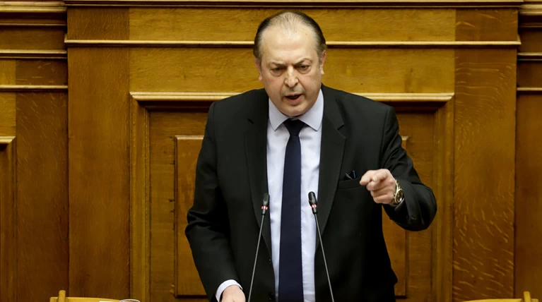 Στη ΝΔ προσχώρησε ο ανεξάρτητος βουλευτής Γιώργος Λαζαρίδης