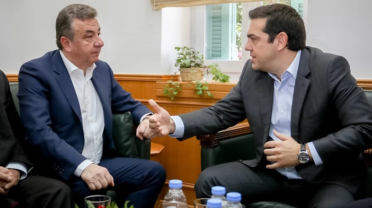 Και επίσημα η συμπόρευση ΣΥΡΙΖΑ και Αρναουτάκη στην Κρήτη
