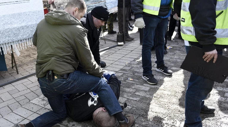 Φινλανδία: Απειλές κατά του υπουργού Εξωτερικών σε προεκλογική συγκέντρωση