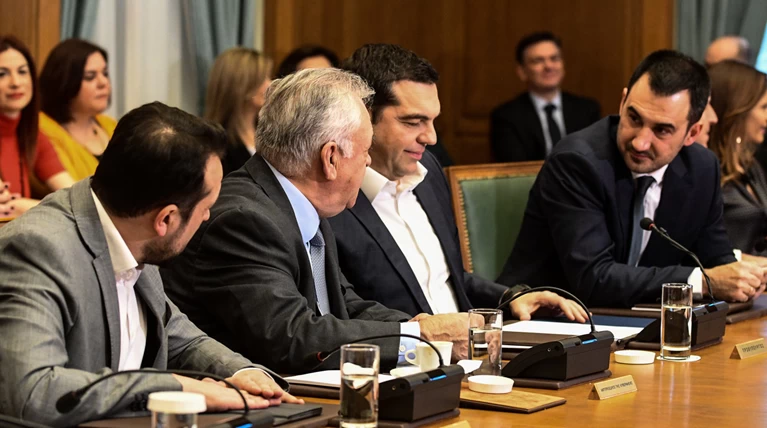 Στον αέρα η ρύθμιση για α' κατοικία - Τα σενάρια νέας αναβολής