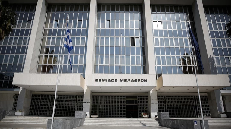 Δύο απειλητικά τηλεφωνήματα για βόμβα στο Εφετείο