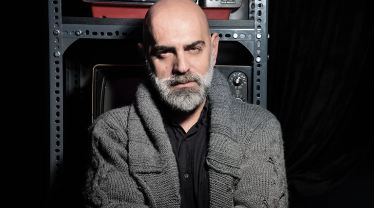 Ο Δ. Καρατζιάς μιλά στο The TOC για το "Χορεύοντας στο σκοτάδι"