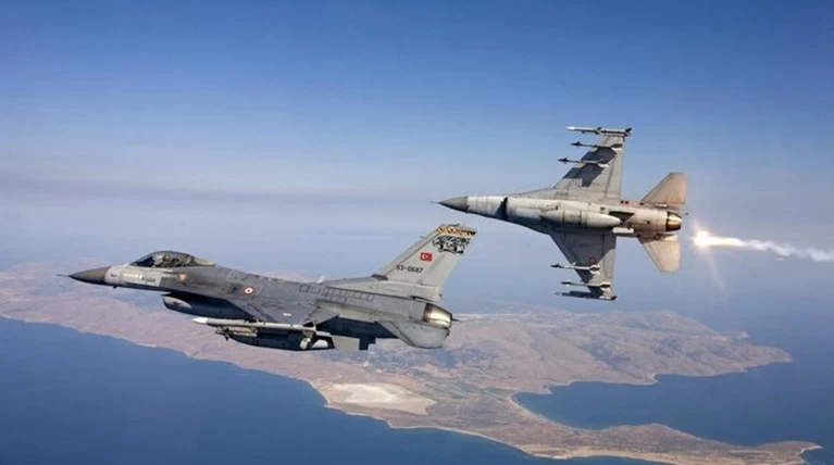 Πάνω από το Φαρμακονήσι δύο τουρκικά F-16
