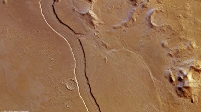 Στον Άρη κυλούσαν ποτάμια διπλάσια σε πλάτος από αυτά στη γη