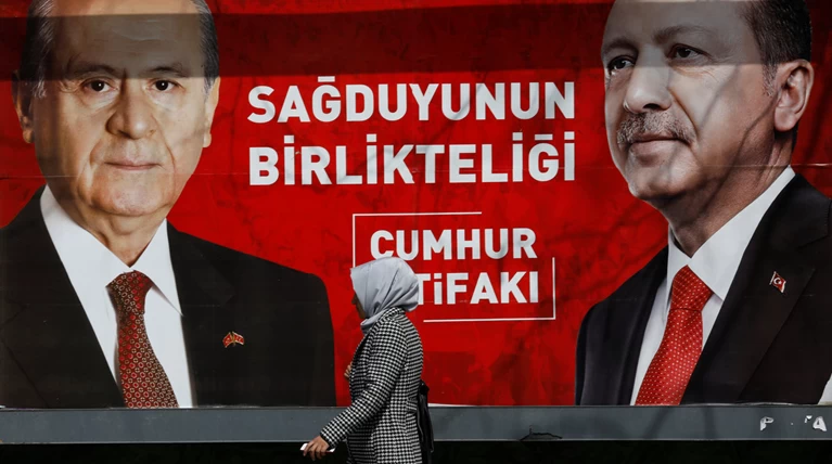 Τουρκία: Εκλογικές απώλειες του Ερντογάν "βλέπουν" οι αγορές