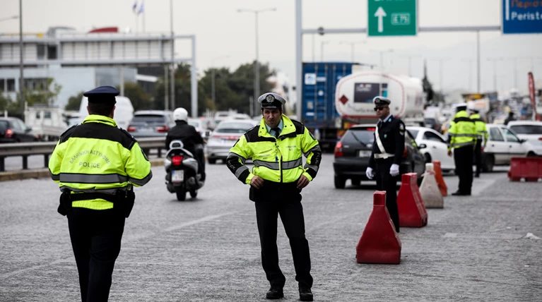 Αυξημένη η κίνηση στις εθνικές οδούς για την έξοδο του Πάσχα