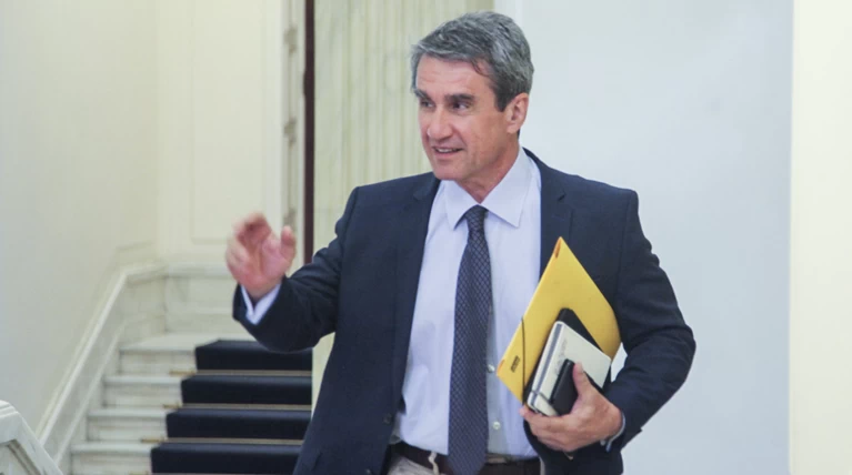 Στην εισαγγελία διαφθοράς ο Λοβέρδος: Άθλια σκευωρία η Novartis