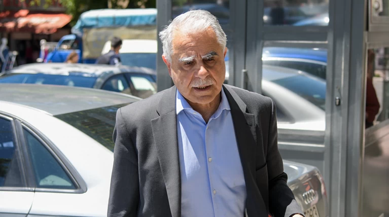 Μπαλάφας για συστάσεις στην ΕΡΤ: Παρεξήγηση, το είπα γλωσσικά