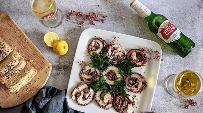 Beer & Bites: Η Stella Artois συνοδεύει τη ζωή μας κάθε στιγμή