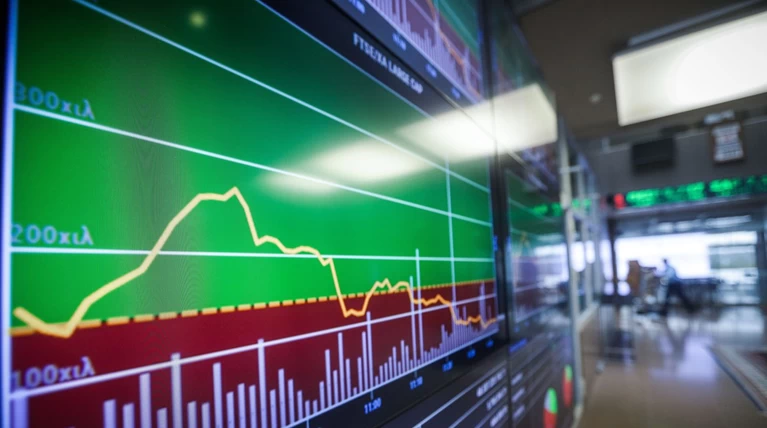 Bloomberg για ΧΑ: Προς νέα εποχή ο πρώην παρίας της Ευρώπης