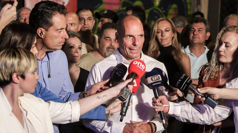 Την έδρα της Α' Θεσσαλονίκης καταλαμβάνει ο Γιάνης Βαρουφάκης