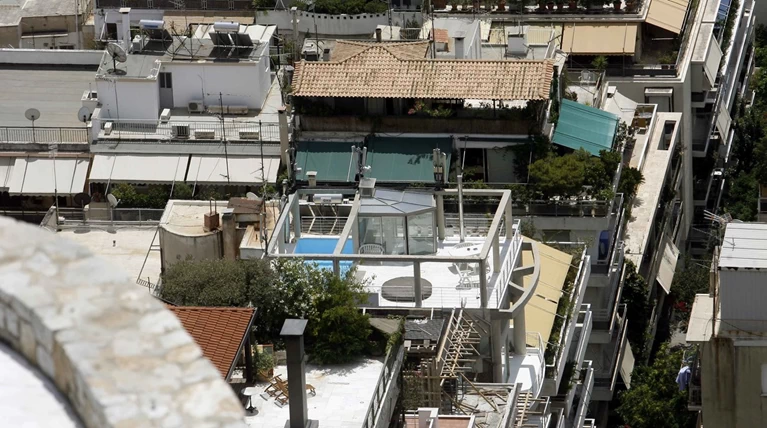 Τα ποσά που θα γλιτώσουν οι ιδιοκτήτες με τον μειωμένο ΕΝΦΙΑ
