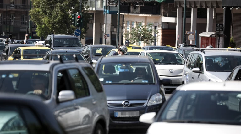 Χάος στους δρόμους της Αθήνας- Μποτιλιάρισμα στον Κηφισό