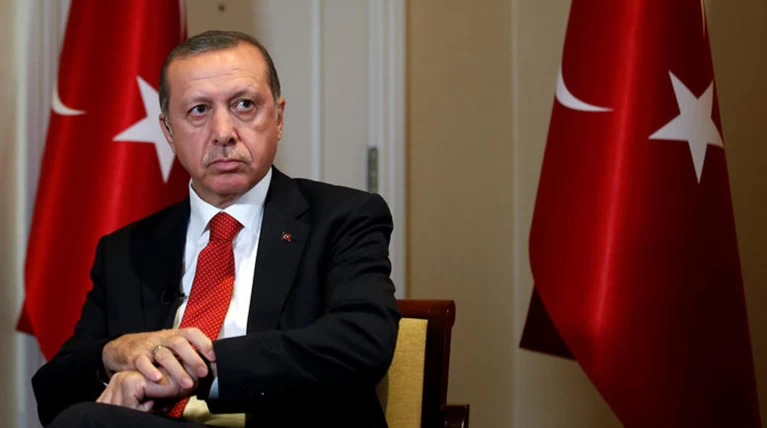 Νέα απειλή Ερντογάν ότι θα στείλει στην Ευρώπη 5,5 εκατ. πρόσφυγες