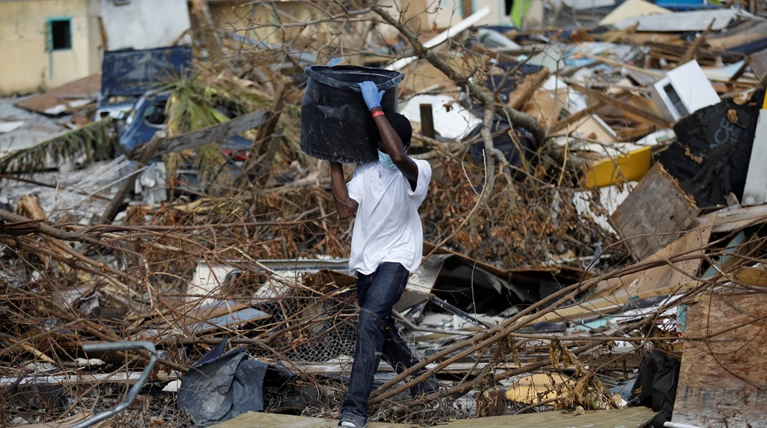 Μπαχάμες: Πενήντα νεκροί από τον φονικό κυκλώνα Ντόριαν