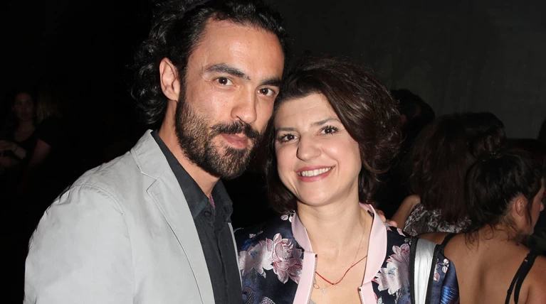 H Spania E3omologhsh Gia Th Syzygo Kai Thn Korh Toy People Amp Style Eidhseis