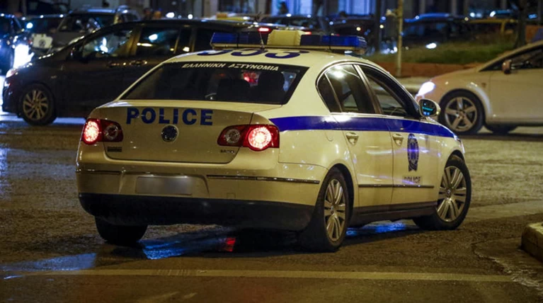 Αιματηρή συμπλοκή με ένα νεκρό στην πλατεία Αμερικής