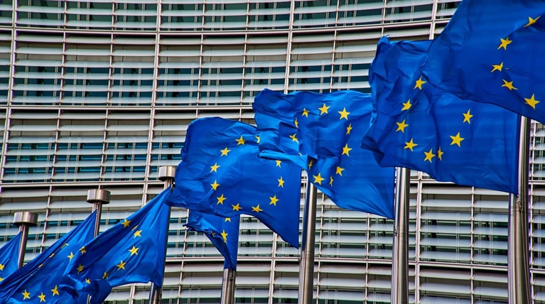 Κομισιόν: Εγγραφα με προτάσεις για το Brexit έστειλε το Λονδίνο