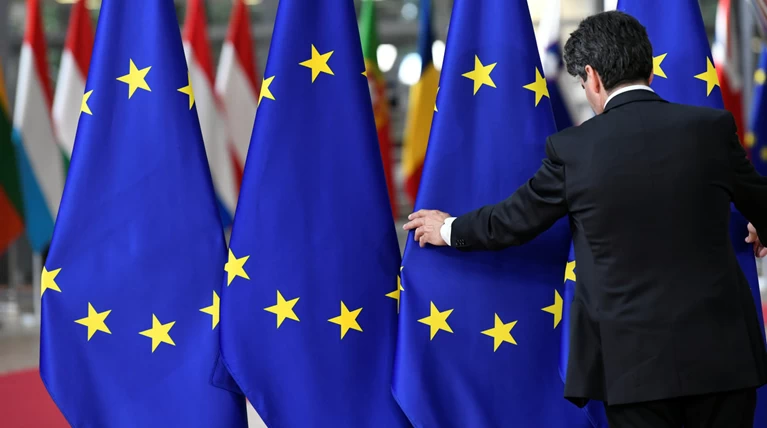 Ερωτήσεις Ελλήνων ευρωβουλευτών στην ΕΕ για την Thomas Cook