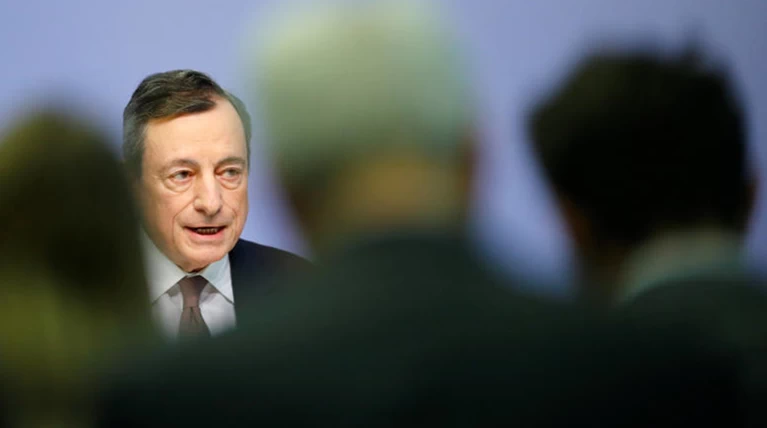 Ντράγκι: Η Ελλάδα θα μπει στο QE αν συνεχίσει τις μεταρρυθμίσεις