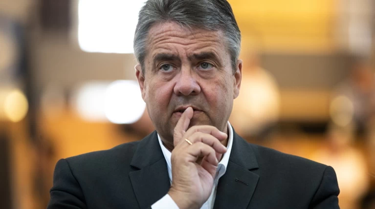 Ζίγκμαρ Γκάμπριελ: Παραιτείται από την Bundestag
